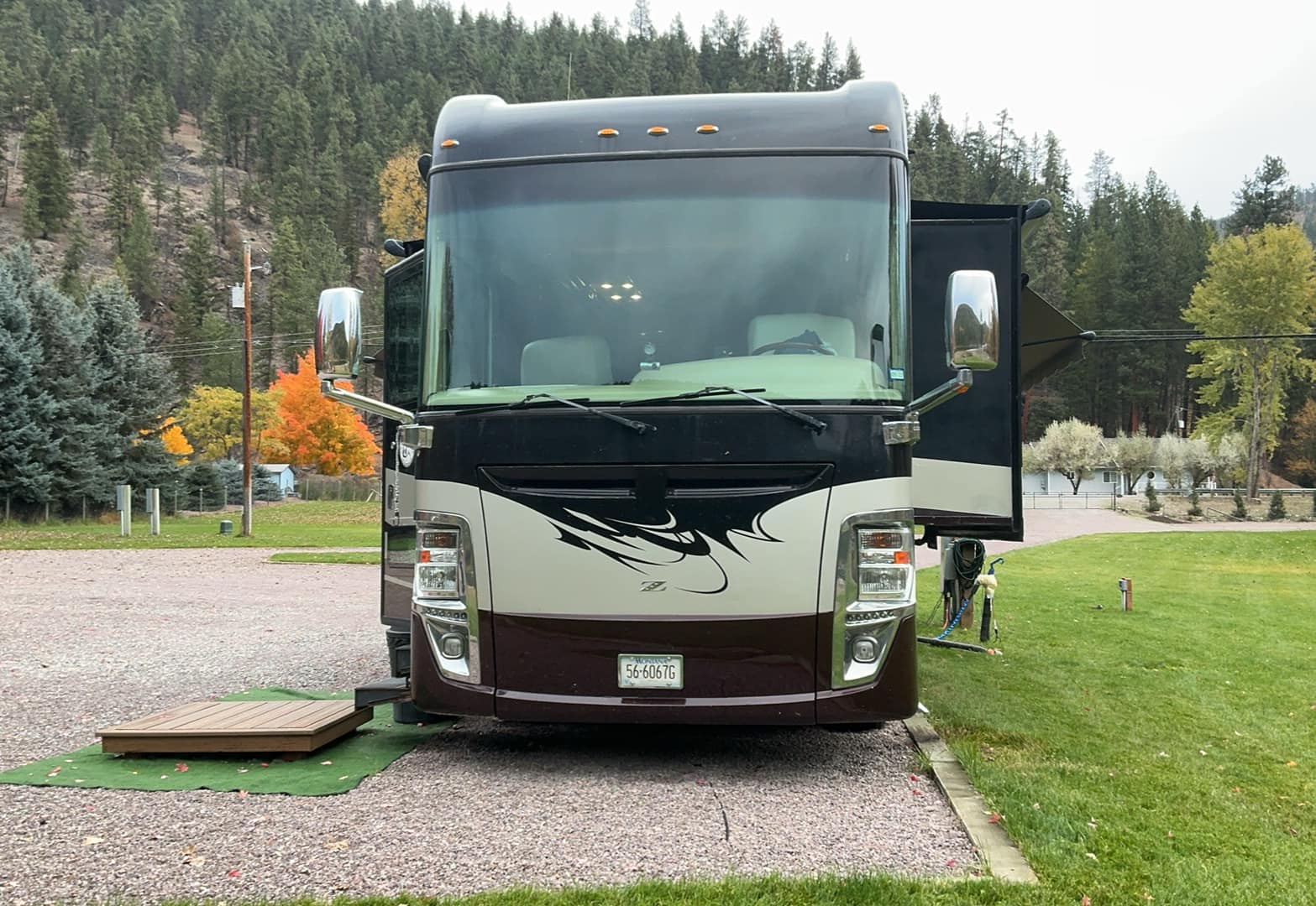 What are pros and cons of 2006 Zephyr vs 2008 Mountain Aire