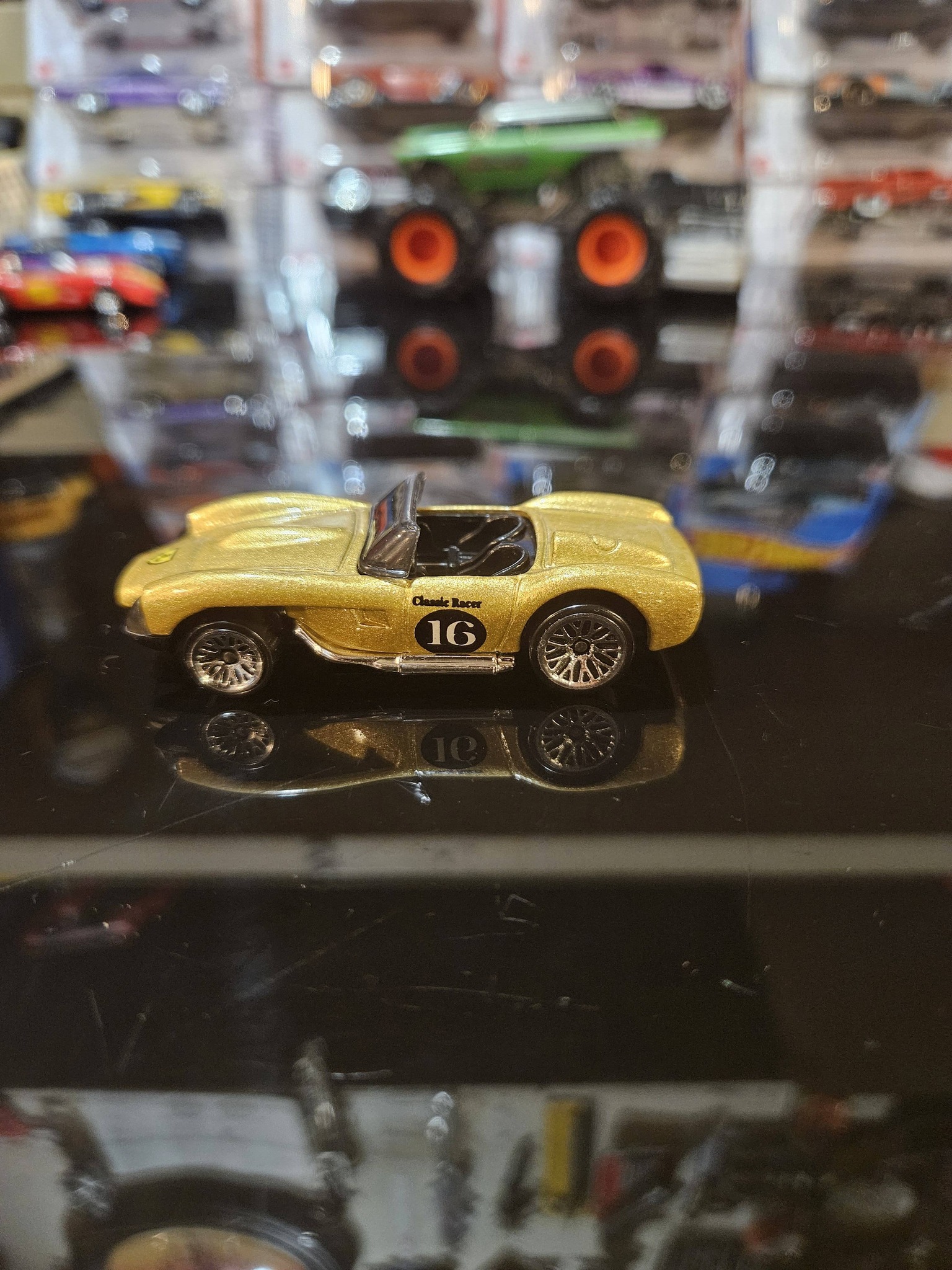 Collectors…🚨 Feast your eyes on this beauty! Hot Wheels Premium