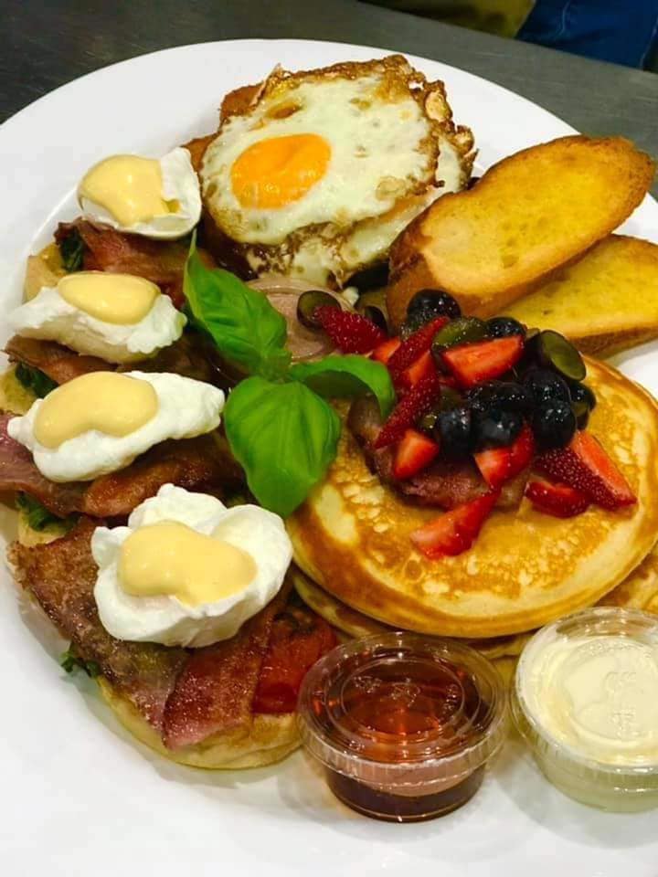 Eight roses Cafe & Buffet | Auckland