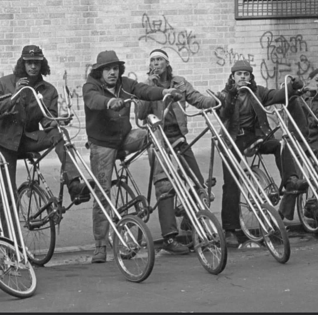 critical-mass-houston-bike-gang-in-manhattan-new-york-1970s-facebook