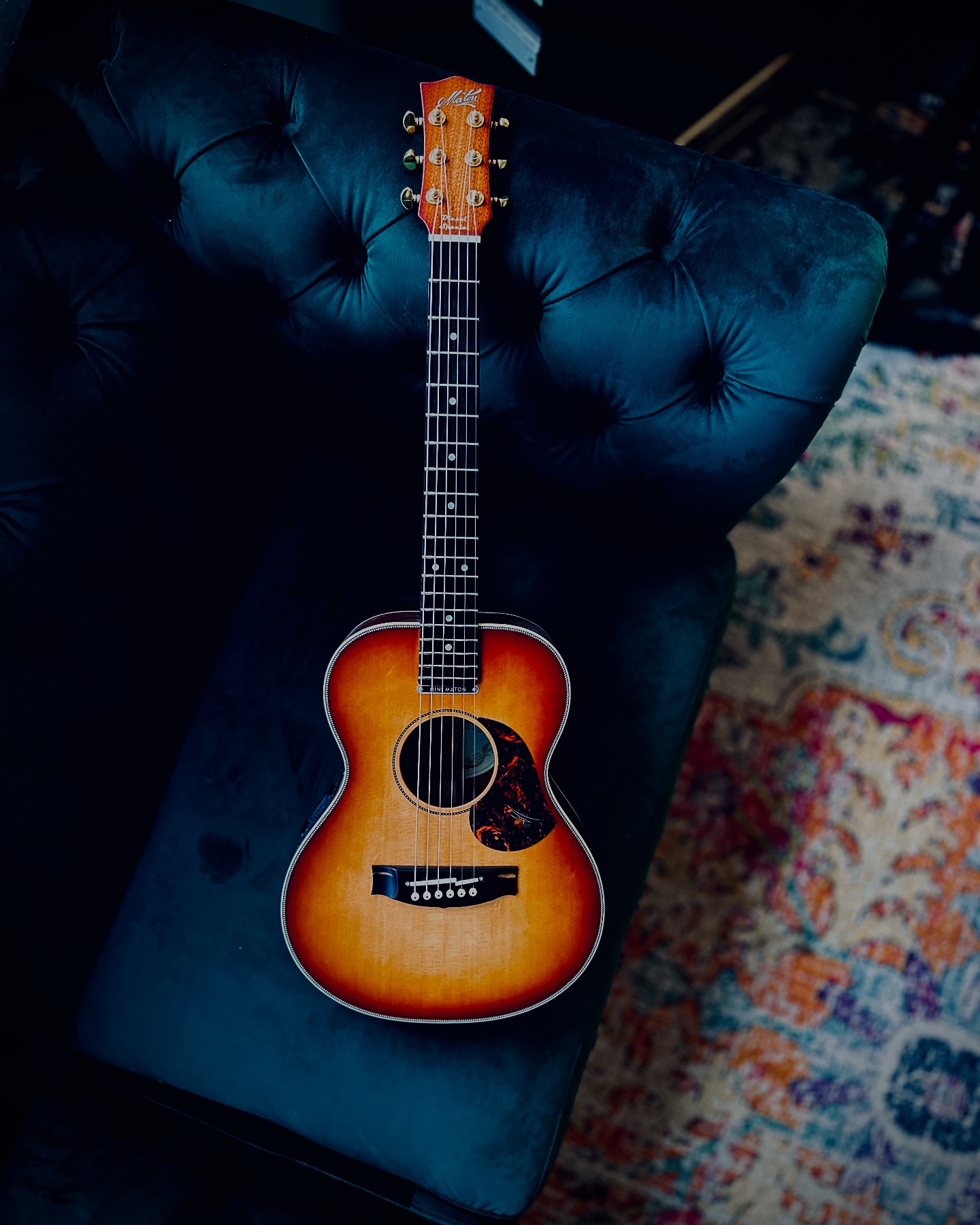 The tone Justin Johnson gets from this Maton Mini EMD 6 Diesel
