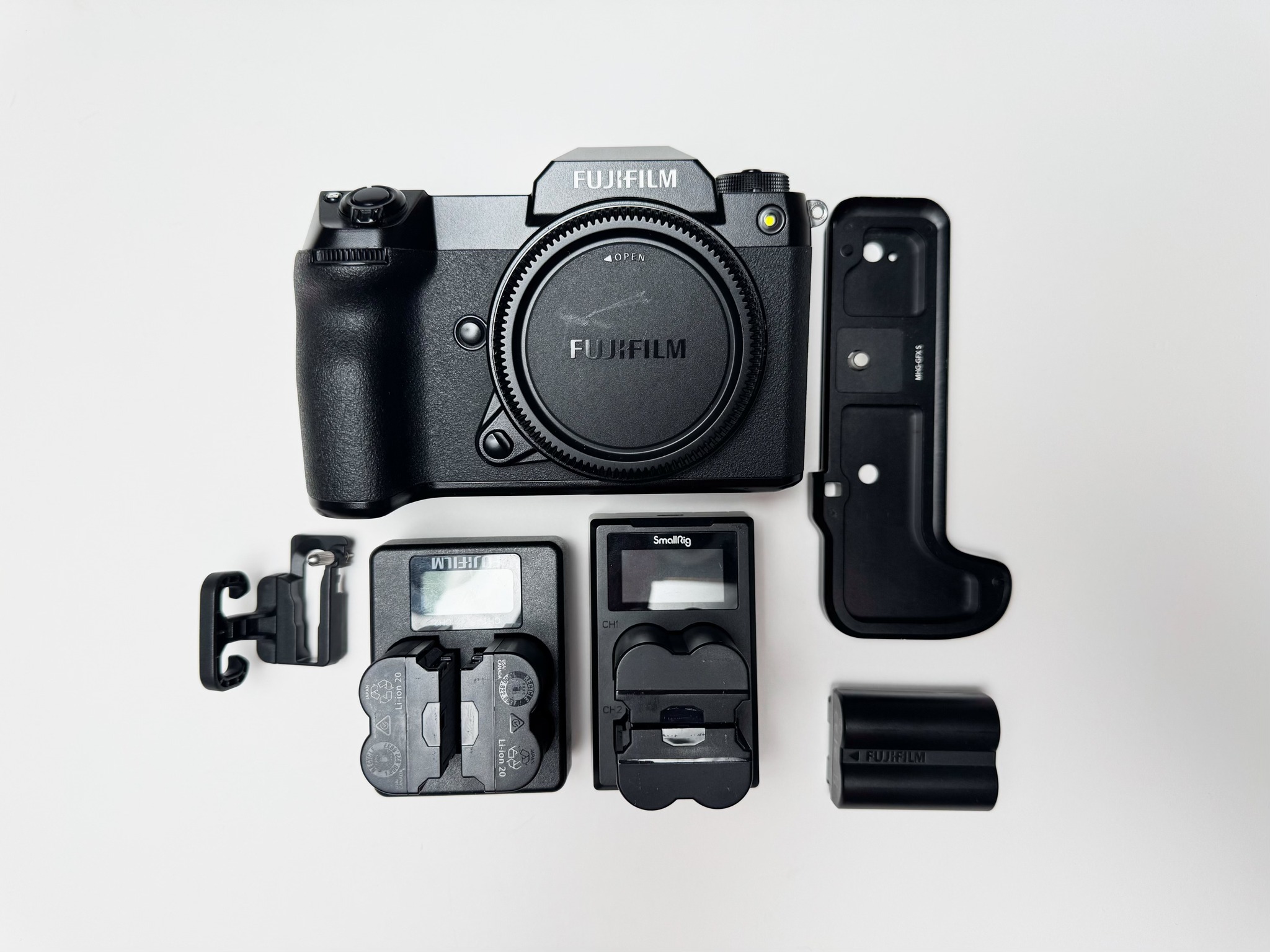 GFX100s + Pentax 645 45-85mm f4.5 / 80-160mm f4.5
