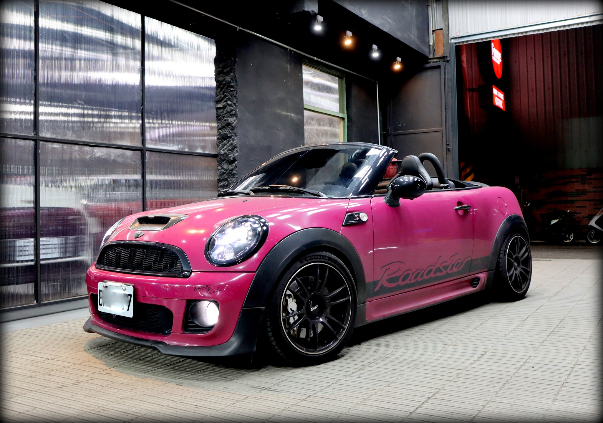 MINI R59 COOPER S 換裝 JCW 211原廠渦輪 JCW... - 布魯商行(Blues Garage) | Facebook