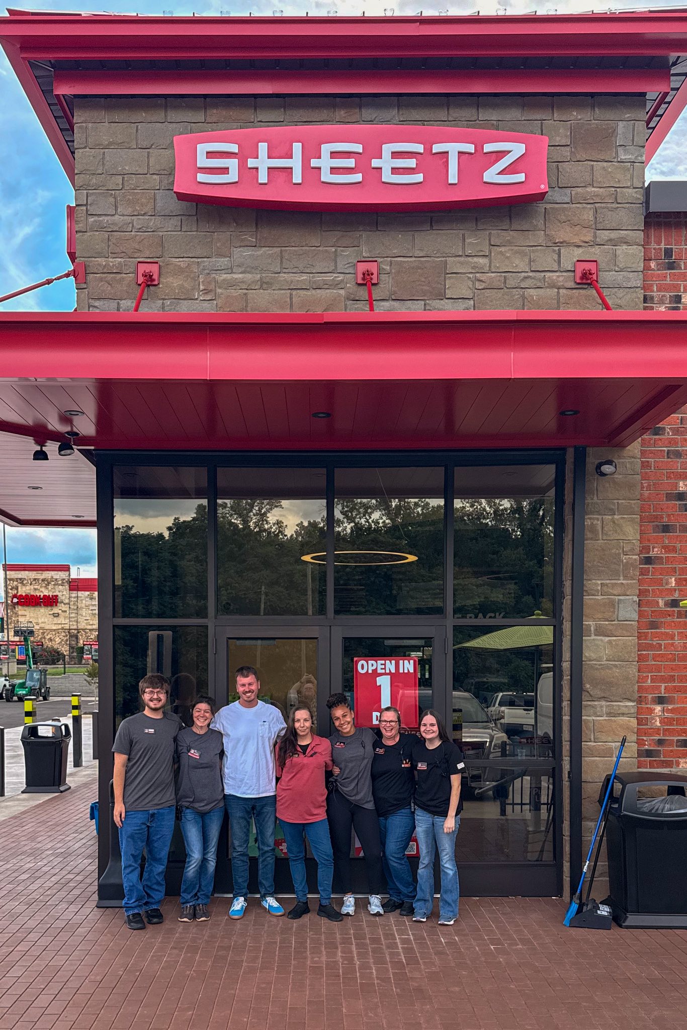 【希少品】 Rocky Mount Circle Z's Drive Please share. Good news, Rocky Mount. The new Sheetz on Old