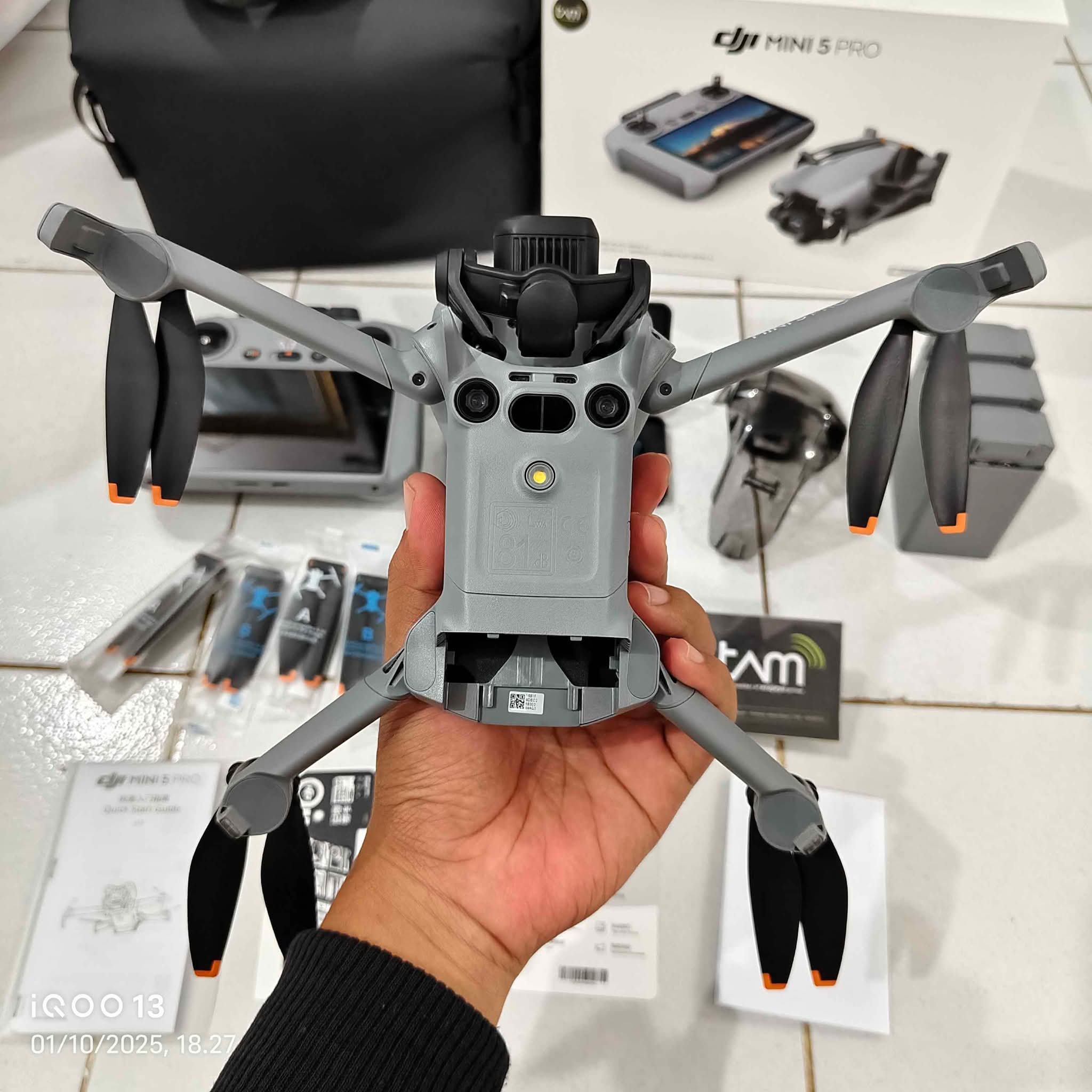 DJI Mini 5 Pro Fly More Combo Plus RC 2 BNOB - Camera Drones ...