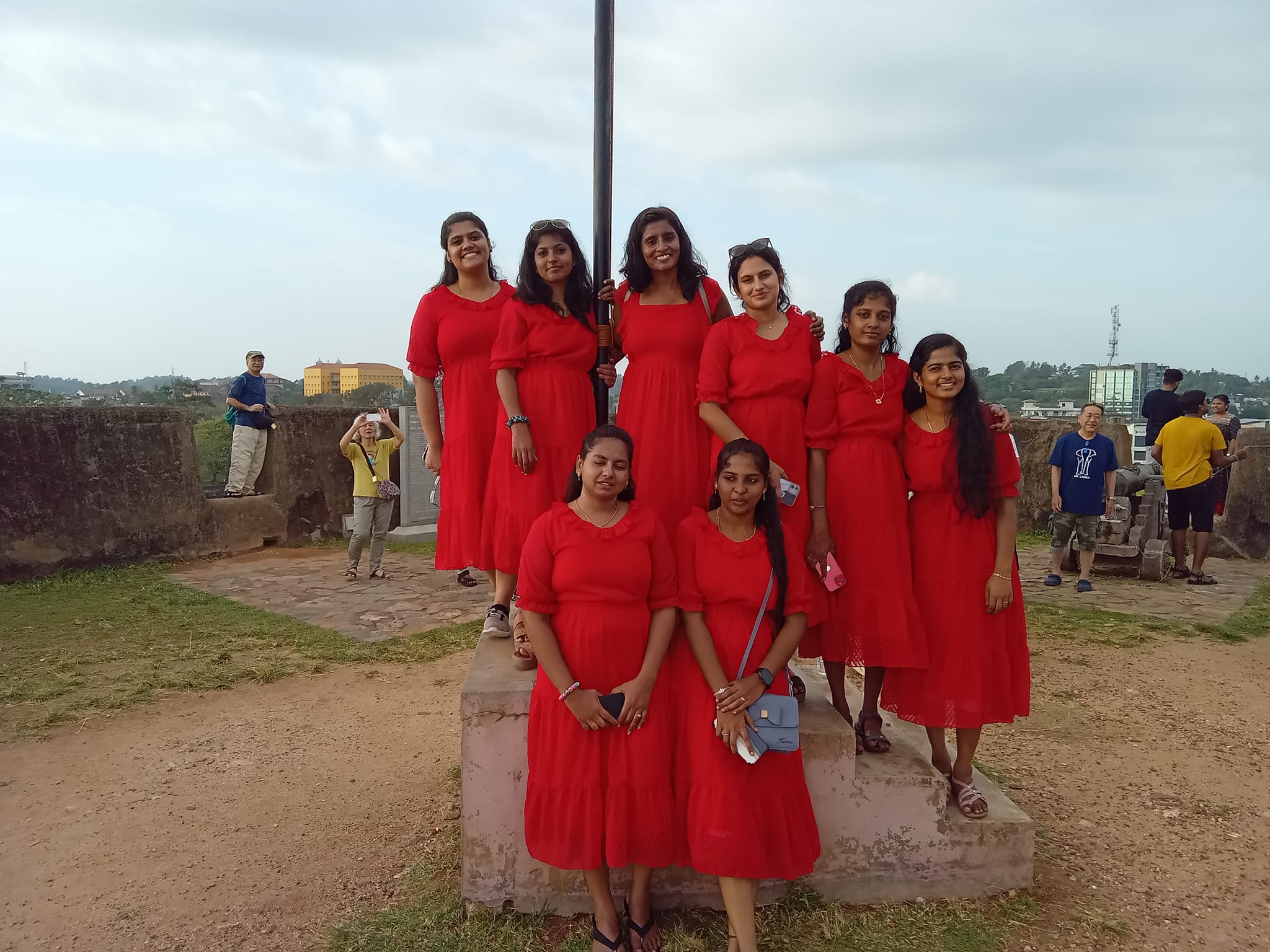 JoJo Tours - Sri Lanka