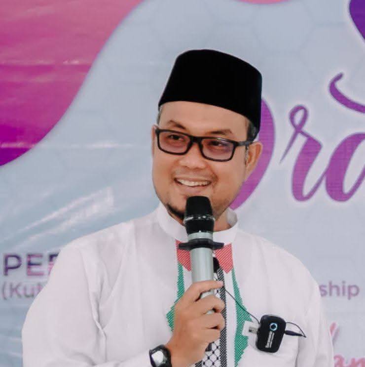 📌 Pembacaan Kitab Riyadhus Shalihin di Masjid Raya An-Nur Provinsi Riau ...