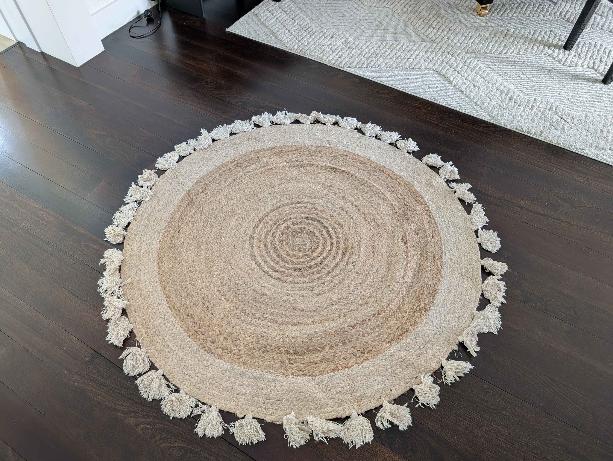 Round jute rug with tassels - Area Rugs - Perth, Western Australia ...