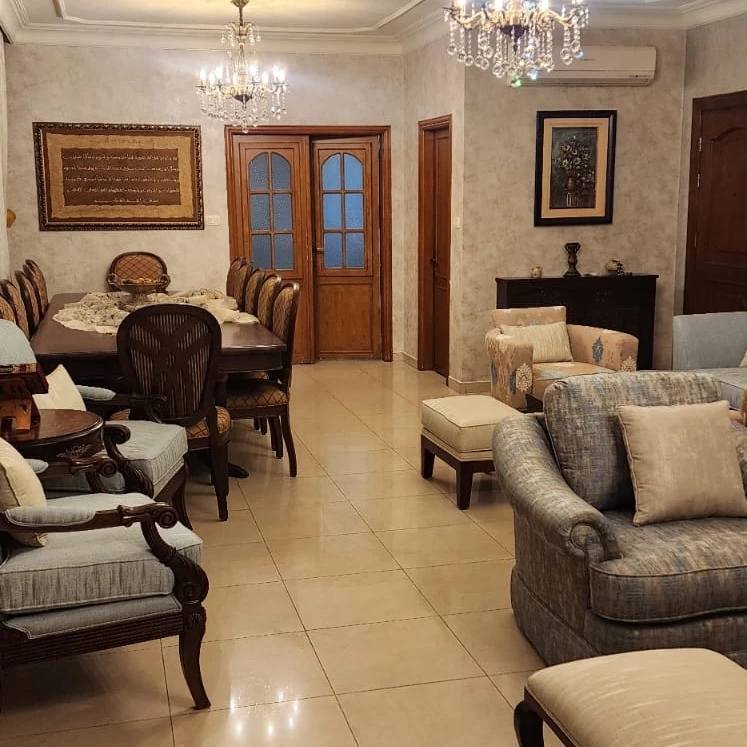 Royal Design