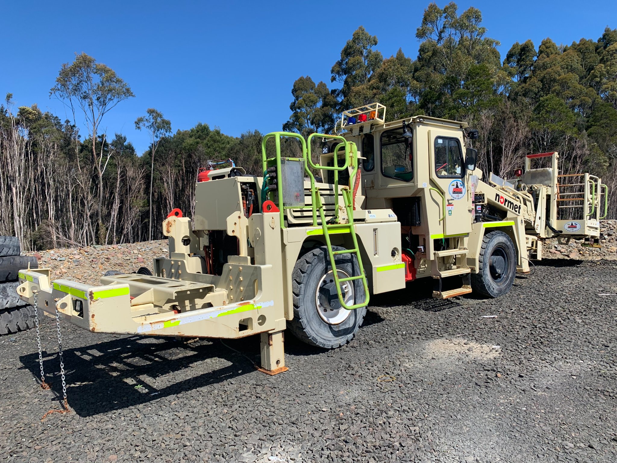 2016 Normet charmec mc605da charge unit - Commercial Vehicles - Zeehan ...