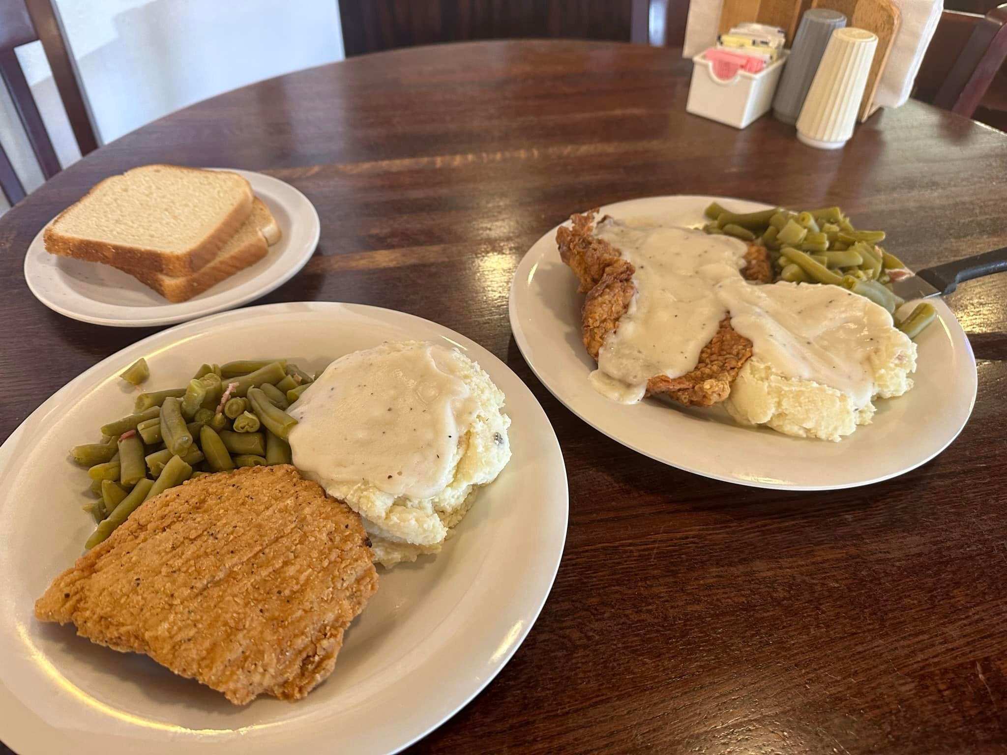Country Fried Chicken or Pork... - Reed's Bar and Grill, llc.