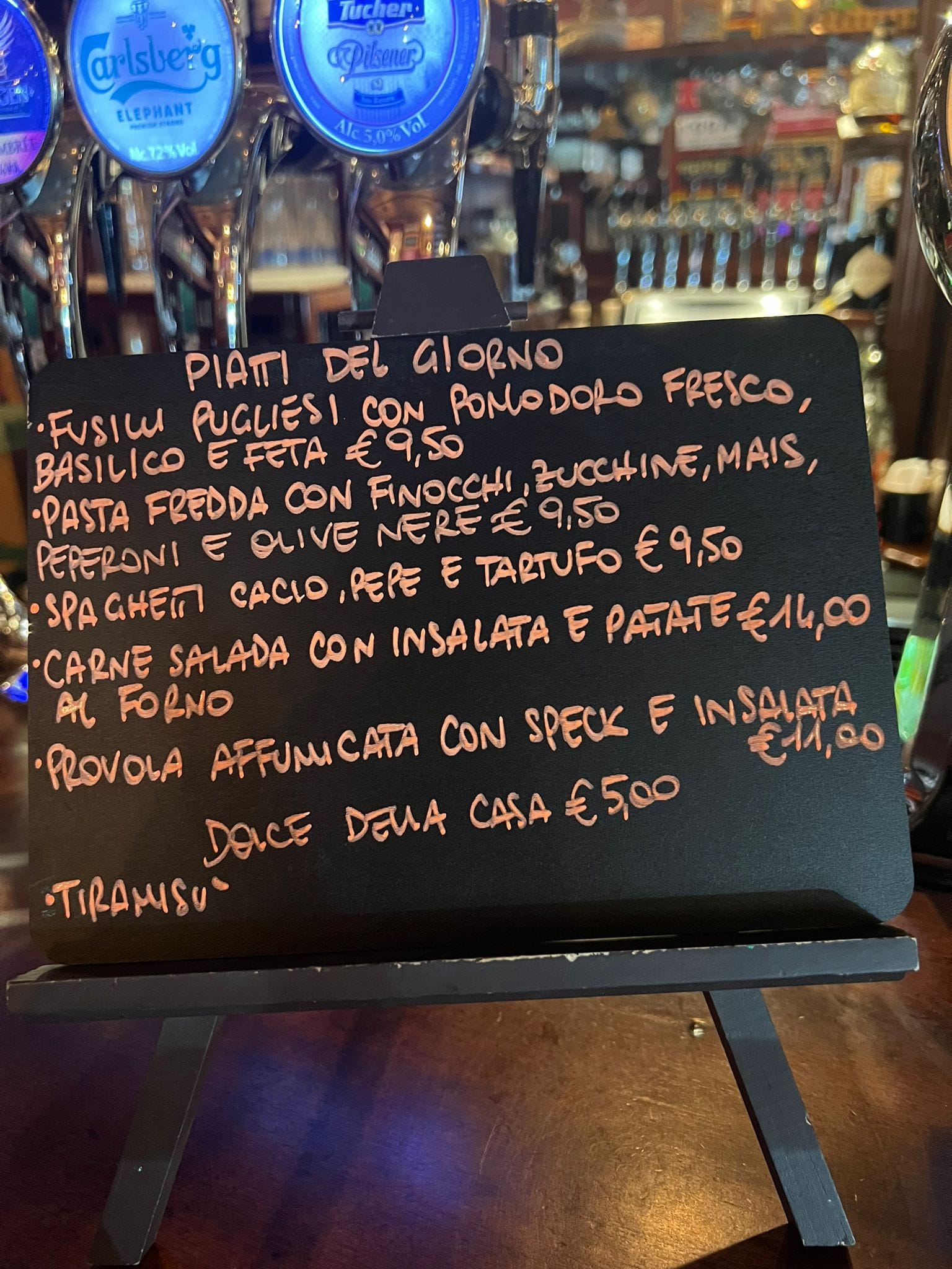 FOUR GREEN FIELDS pub ristorante | Rome