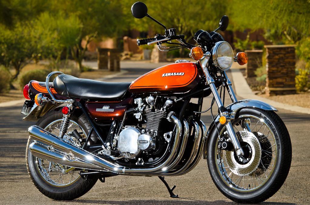 🏍️🔥 1972-1973 Kawasaki Z1 900 — The King of the Road In 1972