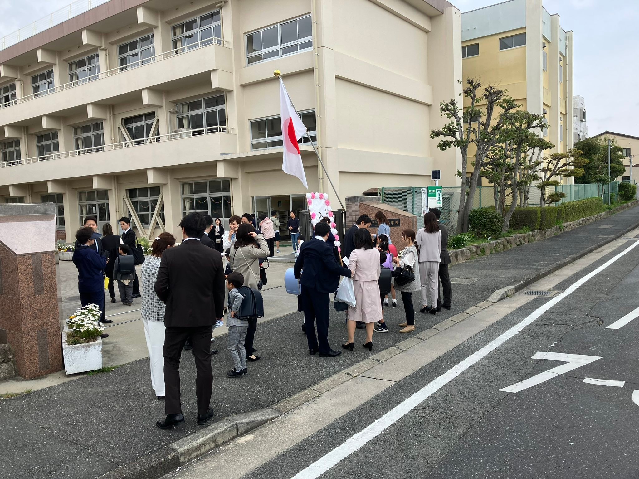 南薫 小学校