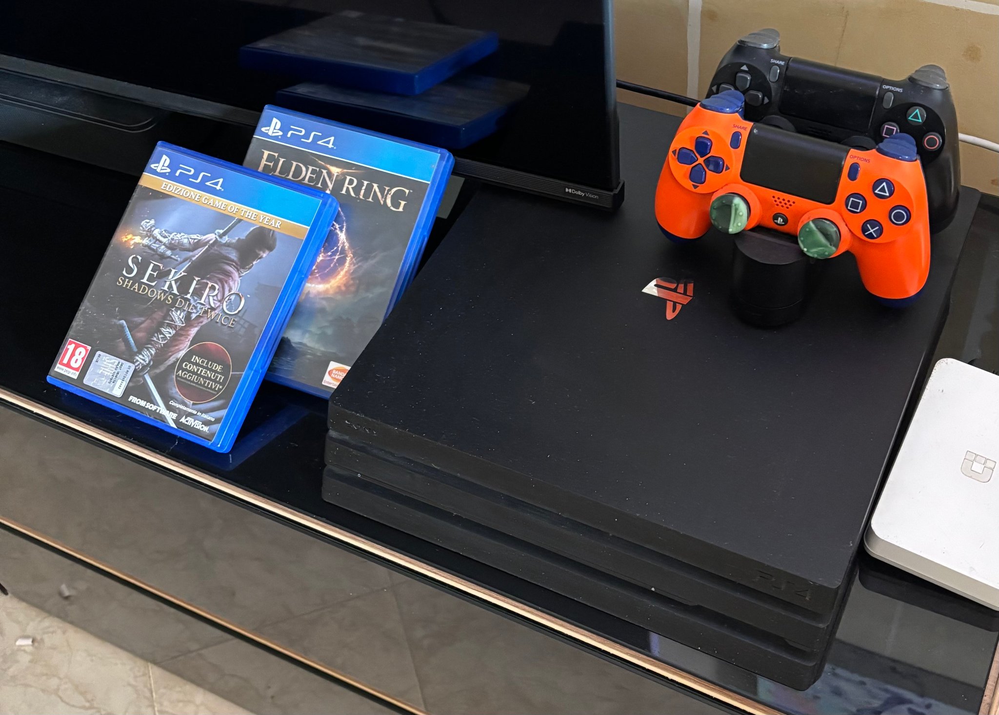 For Sale: PlayStation 4 Pro Bundle I