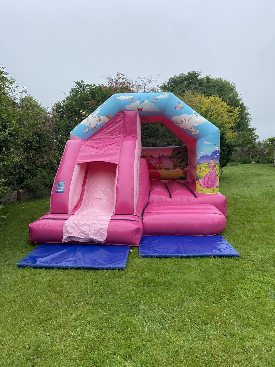 Norfolk Inflatables Limited Bouncy Castle Hire | Norwich
