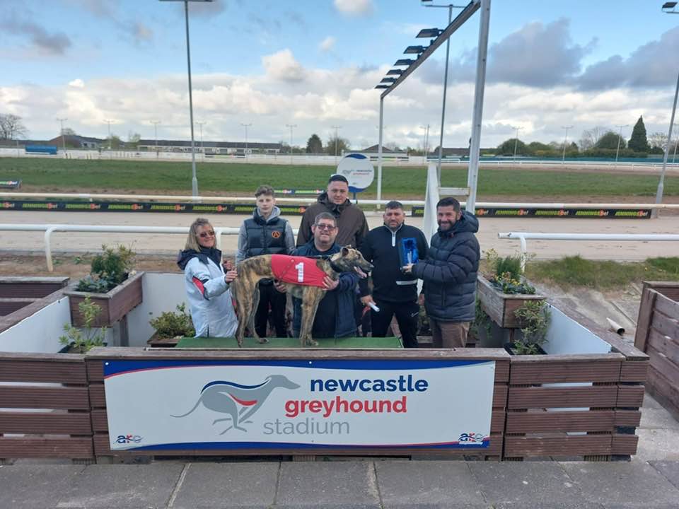 A delighted Mark Bulmer... - Newcastle Greyhound Stadium | Facebook