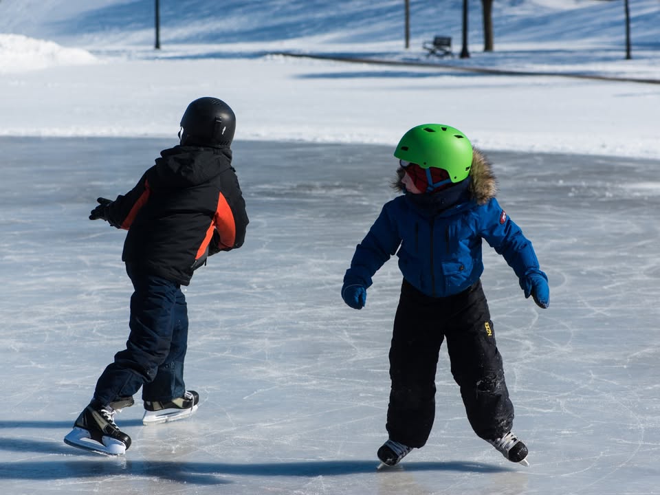 🏒 Love your neighborhood’s outdoor... - City of Kitchener