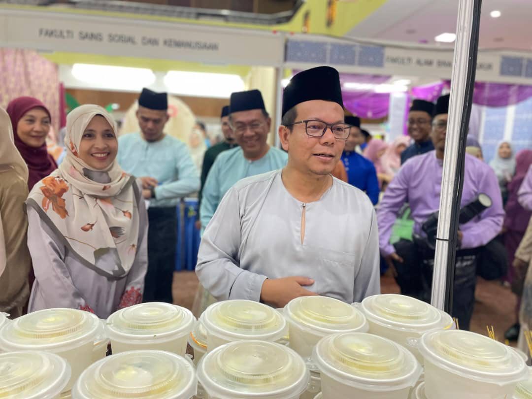 Booth Pusat... - UTM Innovation and Commercialisation Centre | Facebook