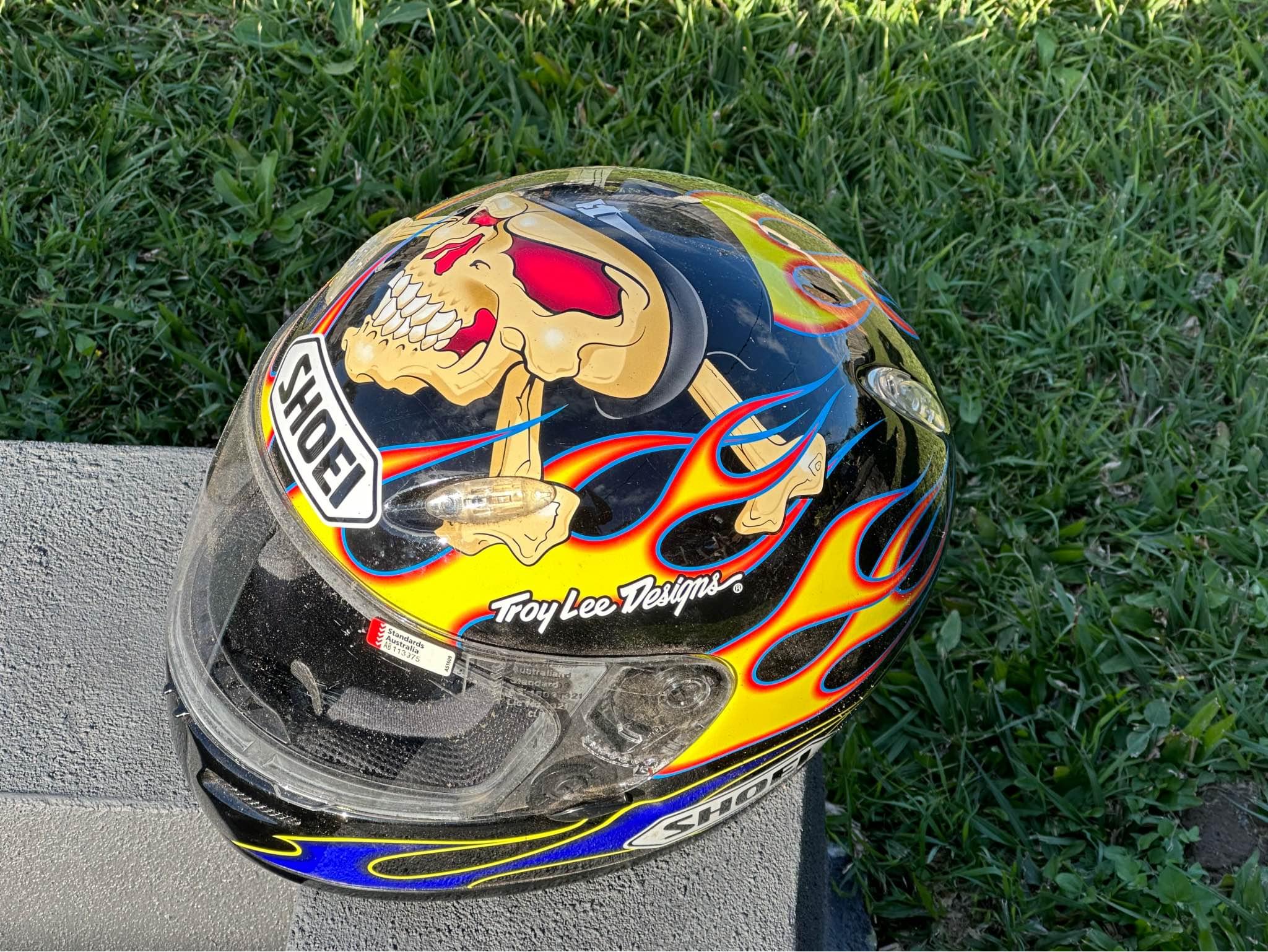 Motorcycle helmet Shoei Troy Lee Design with face sheild - Bicycle 