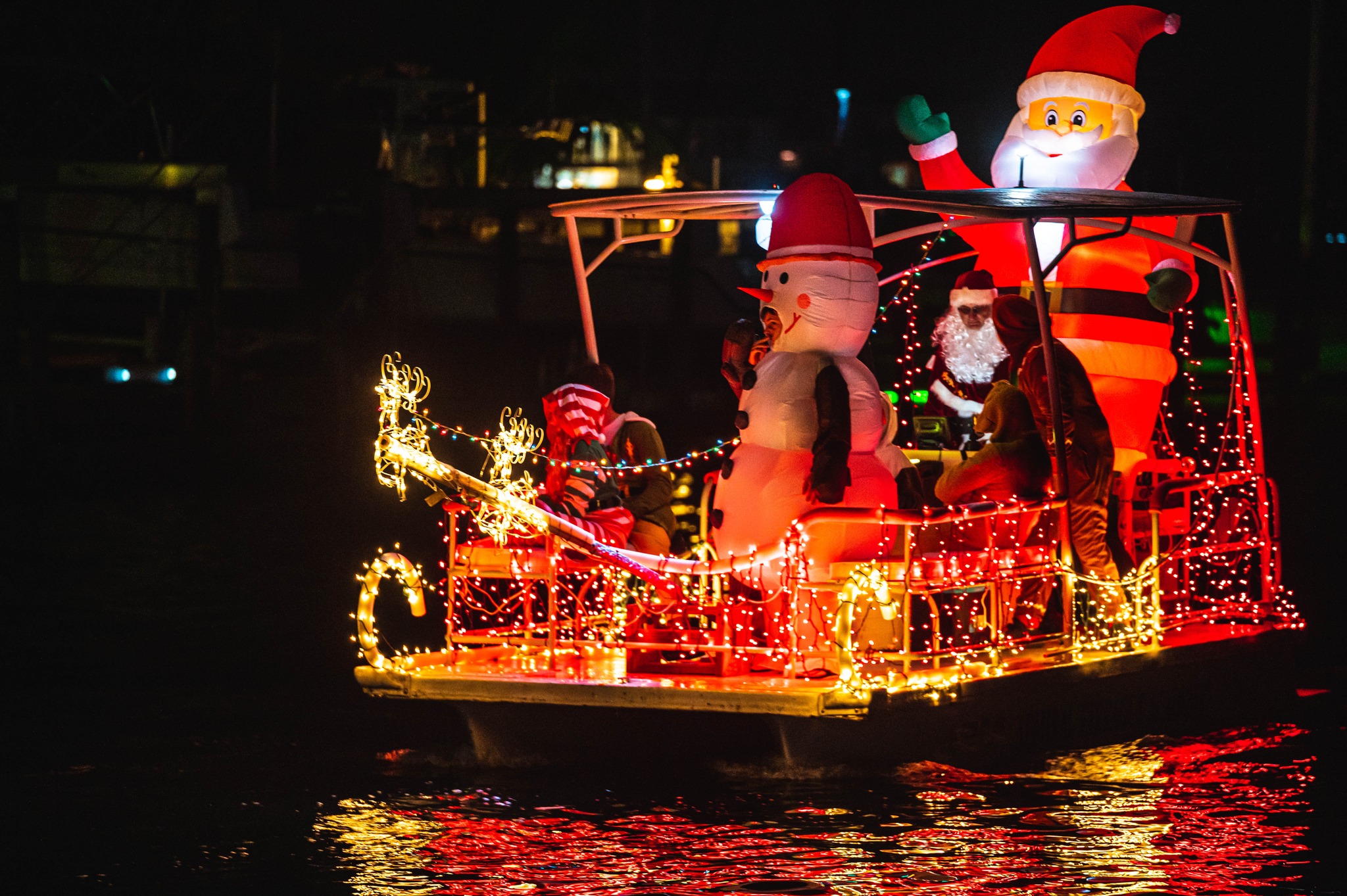 How to Decorate Your Boat for Holiday Parade: Stunning Festive Ideas