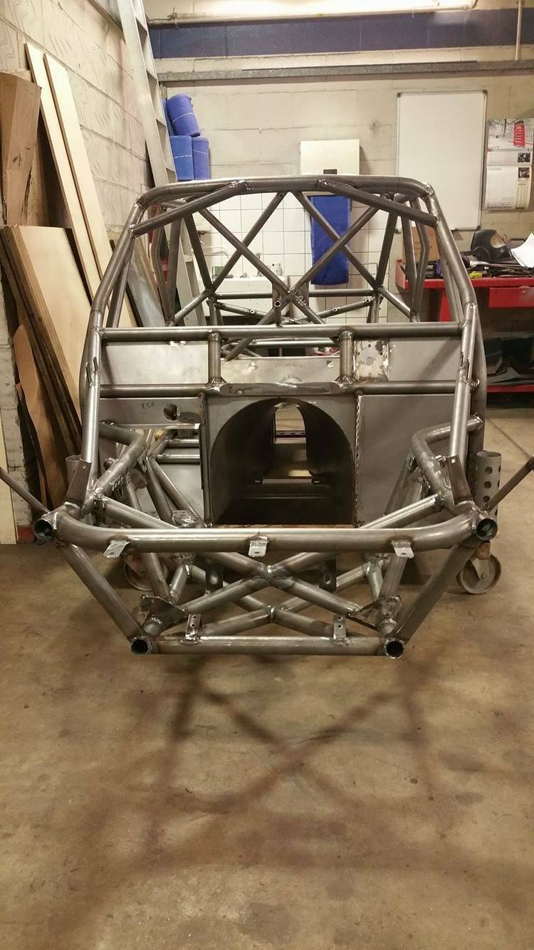 Foxlow Racing - The development and build of the 2016 SHP RSR continues ...