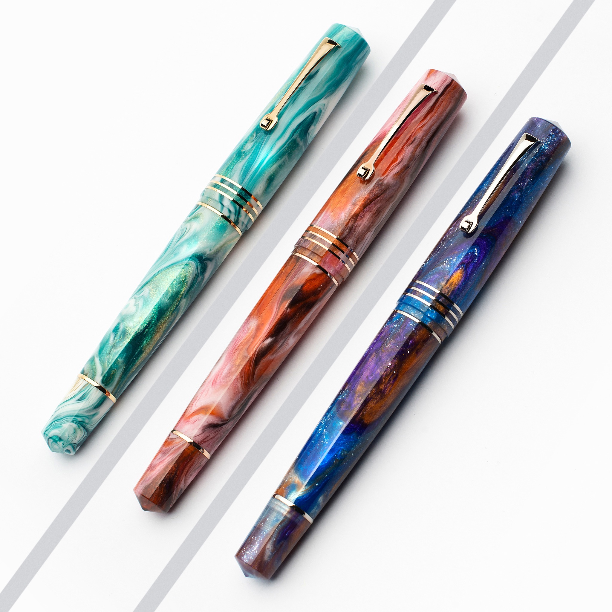 Gorgeous MZG 2.0 Sakura pen from Italy