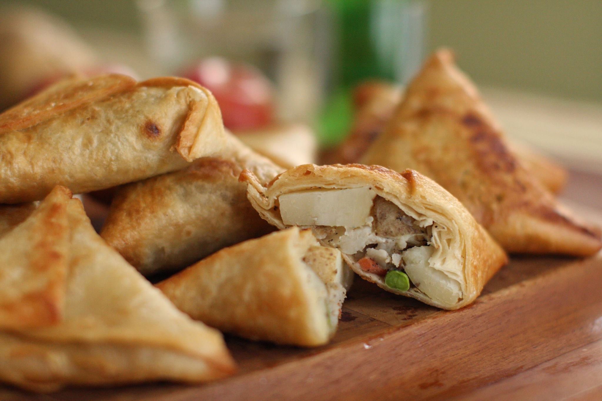 SamosaMan - Say hello to our veggie samosa—with VT potatoes, sweet peas ...