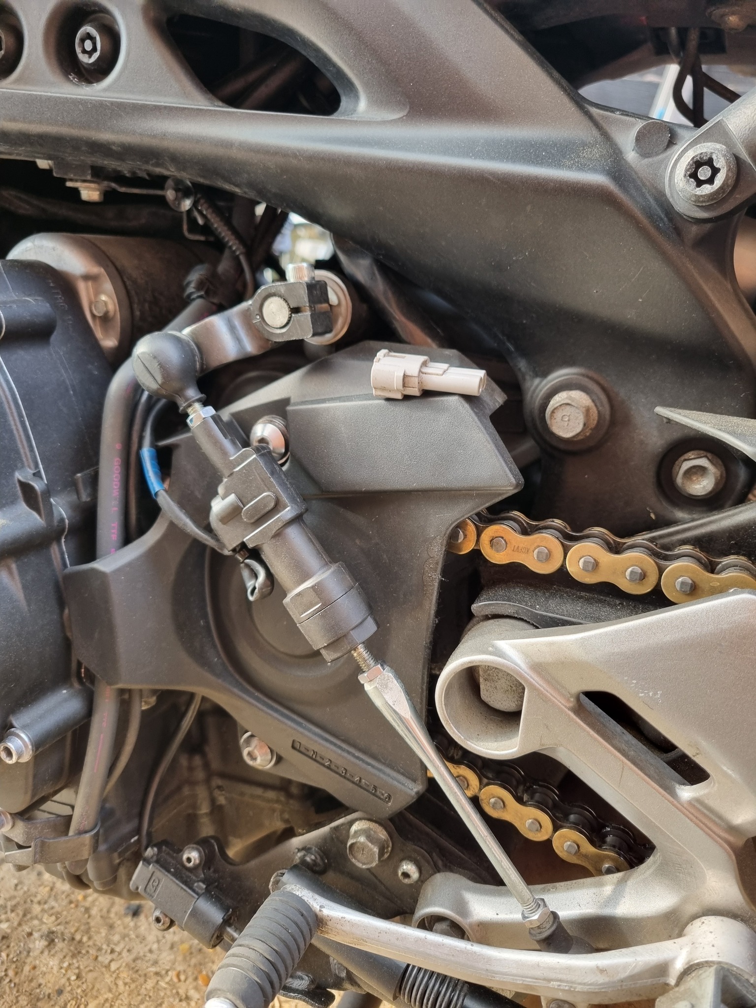 Installing oem quick shifter on tracer 900
