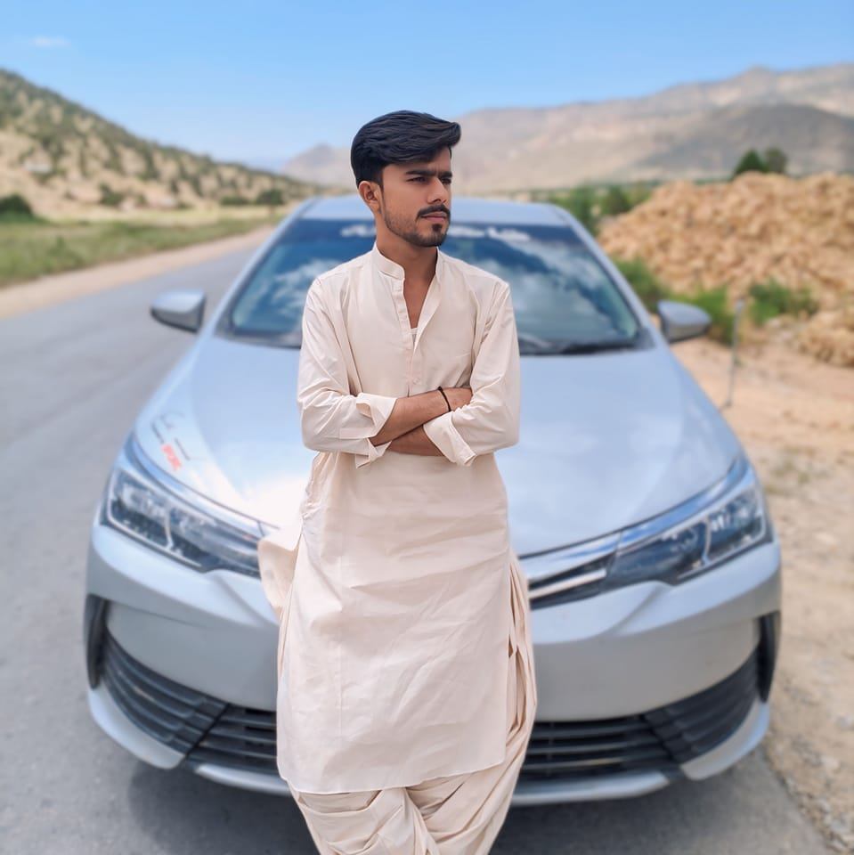 M Qasim Veesar