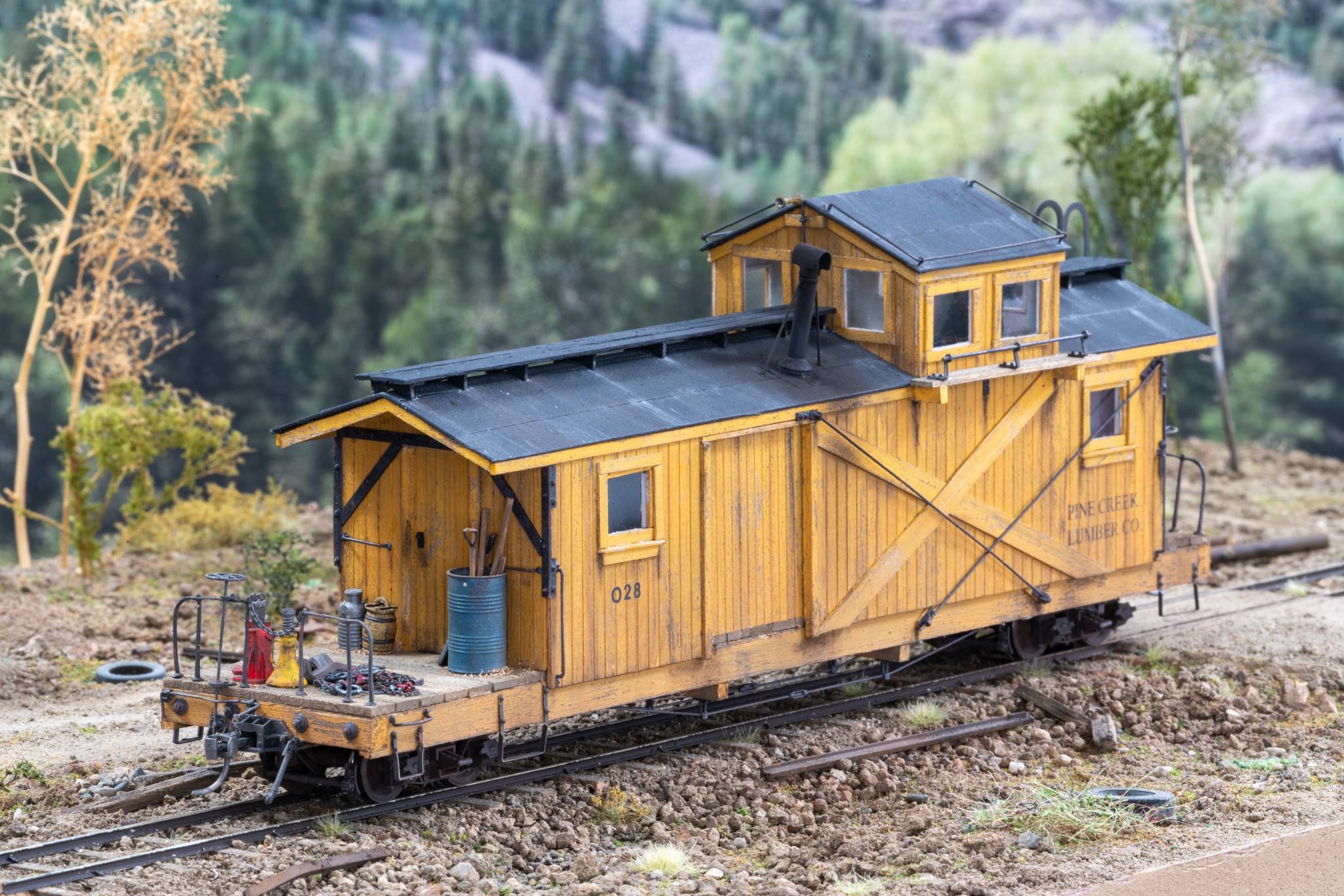 O scale narrow gauge logging cabooses from styrene sheets