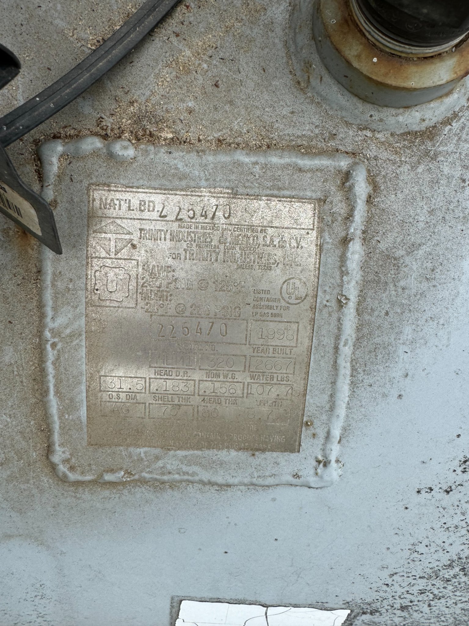 Full 320 Gallon Propane Tank - Water Storage & Rain Barrels ...