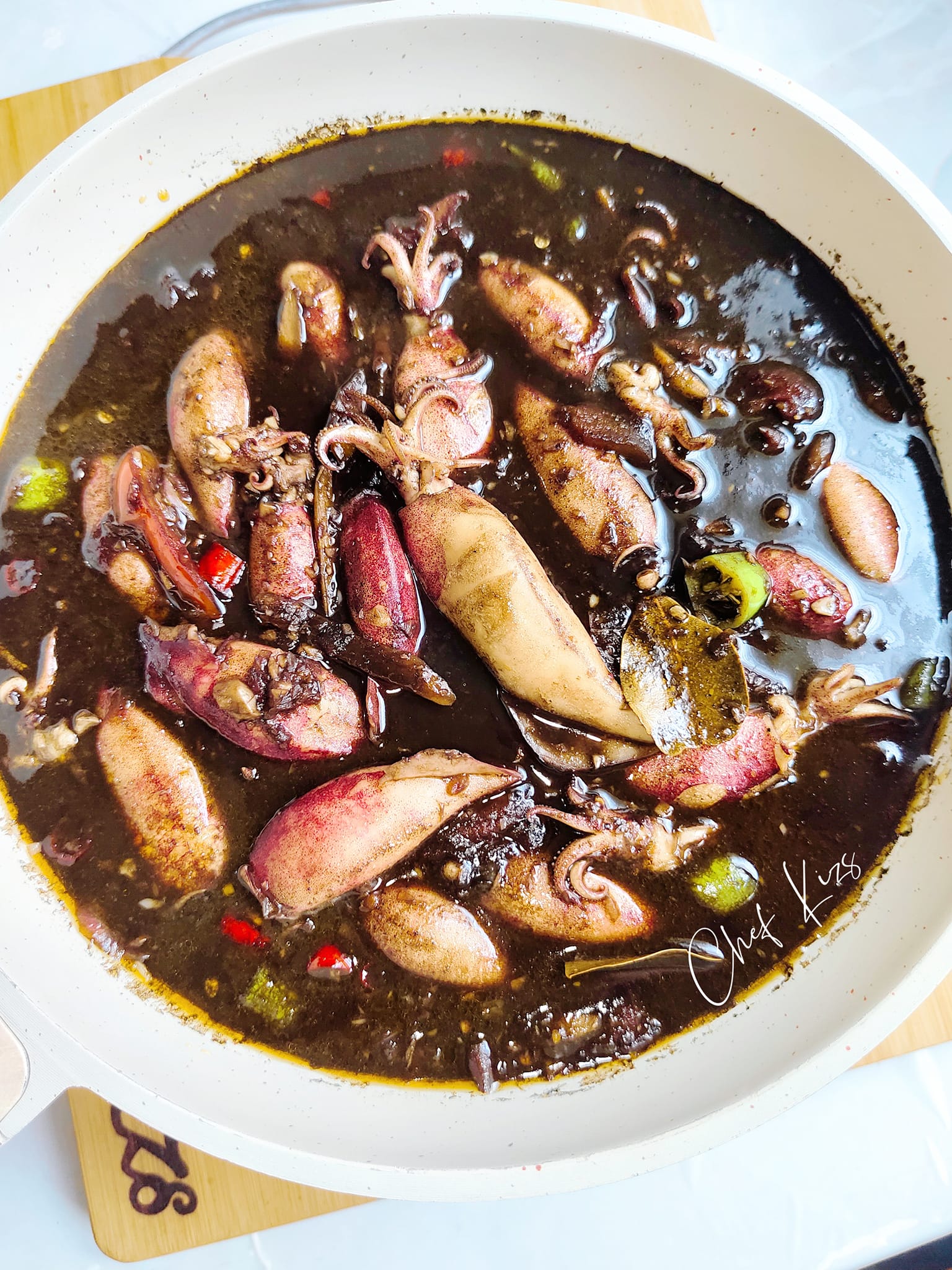 ADOBONG PUSIT 🦑😋... - Eat & Travel with Chef Kizs