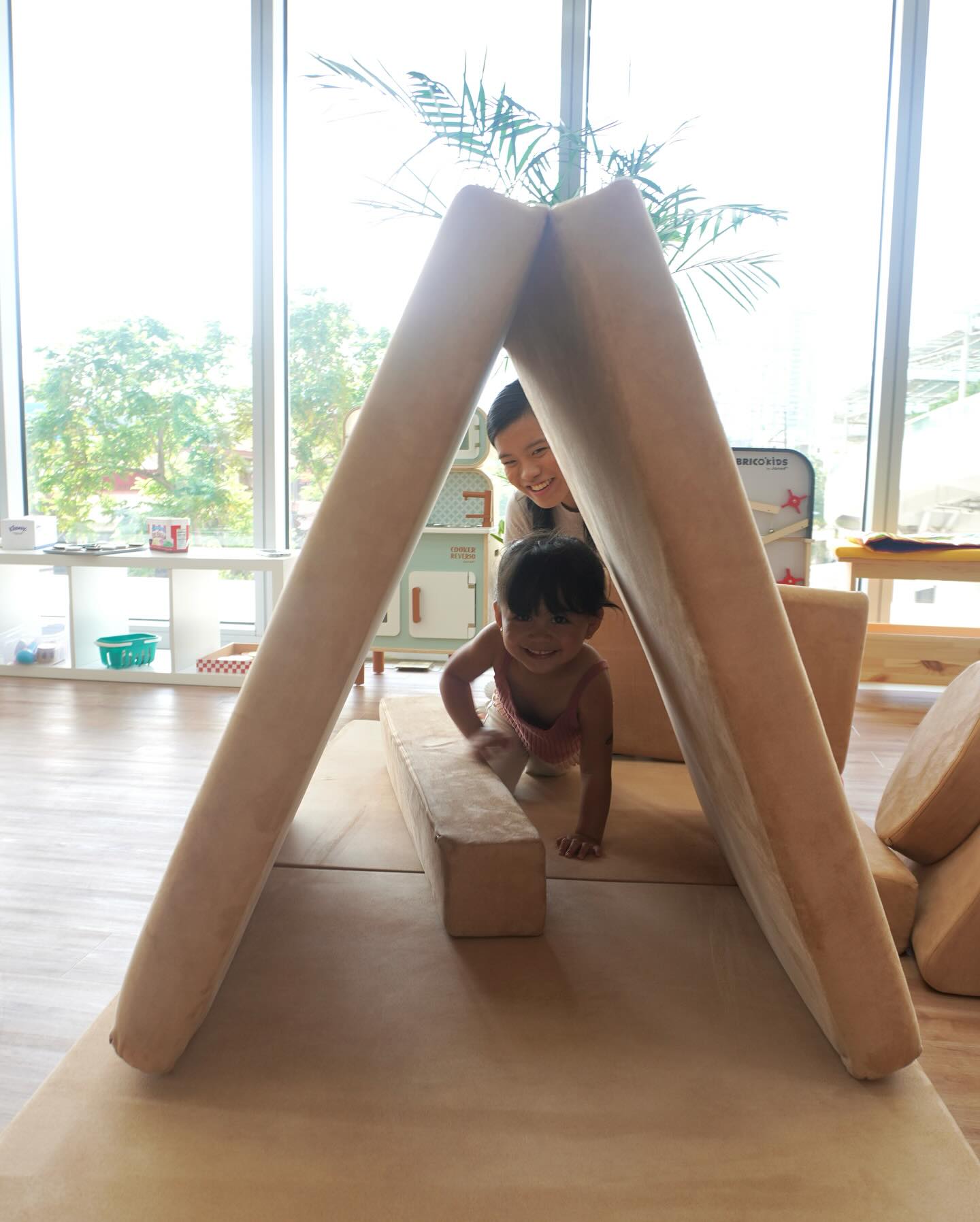 Roomful - Most classroom environments are often highly stimulating ...
