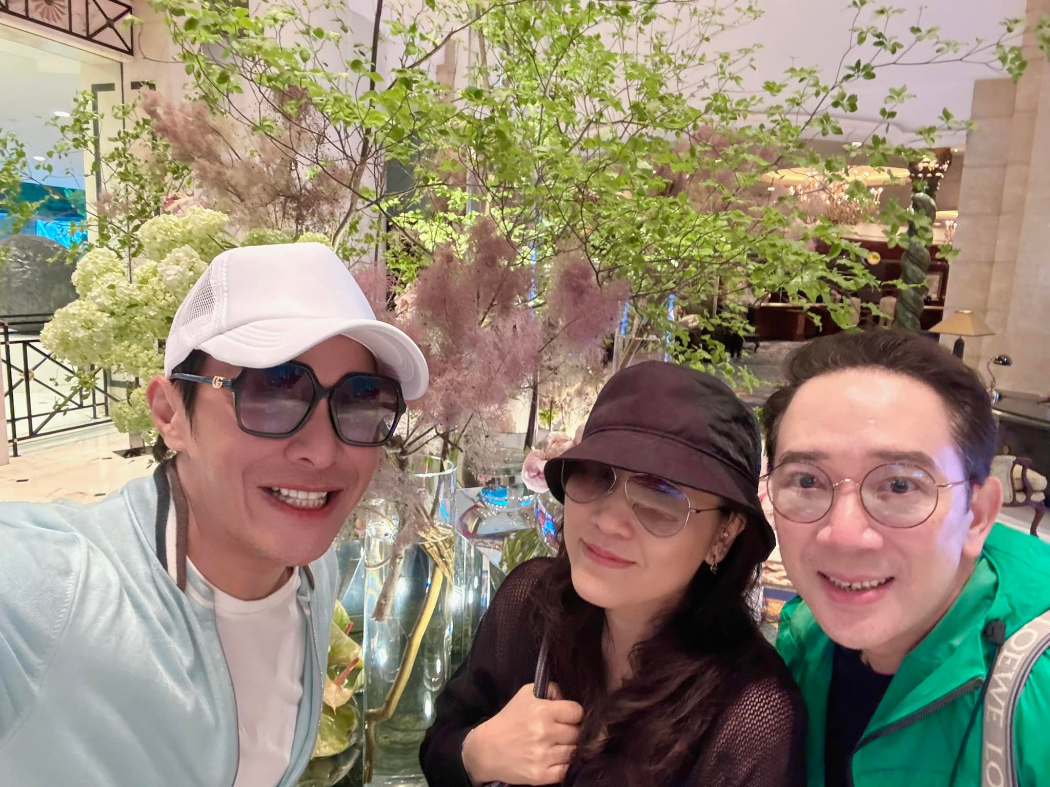 無論幾忙，幾難約……..都要聚一聚 無事多相見😝... - Spencer Leung Sze Ho 梁思浩