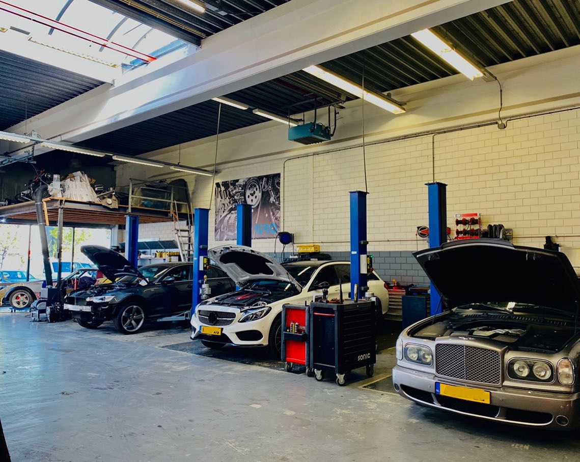 Autovakmeester Riro Techniek | Purmerend