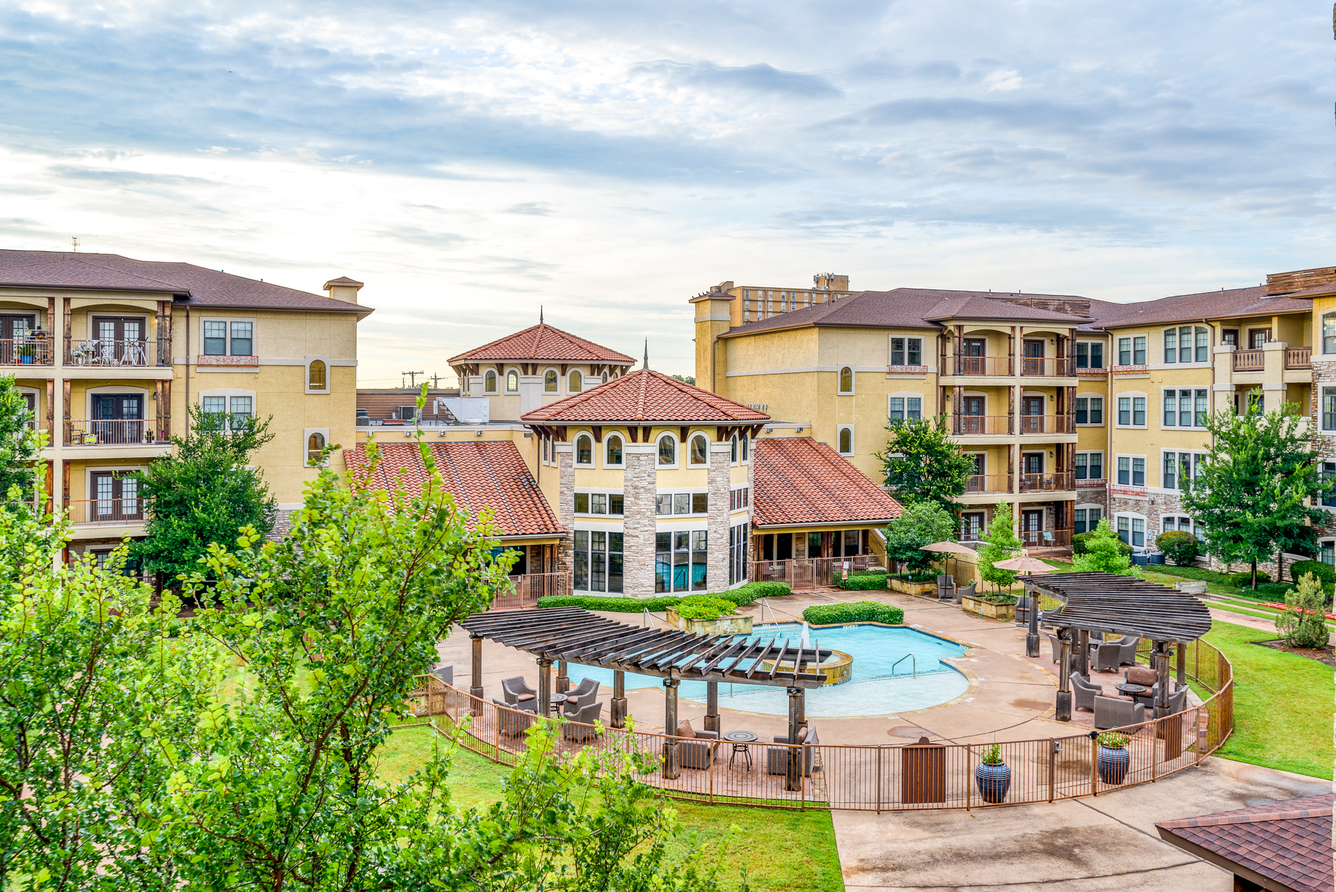 Aventine At Kessler Park