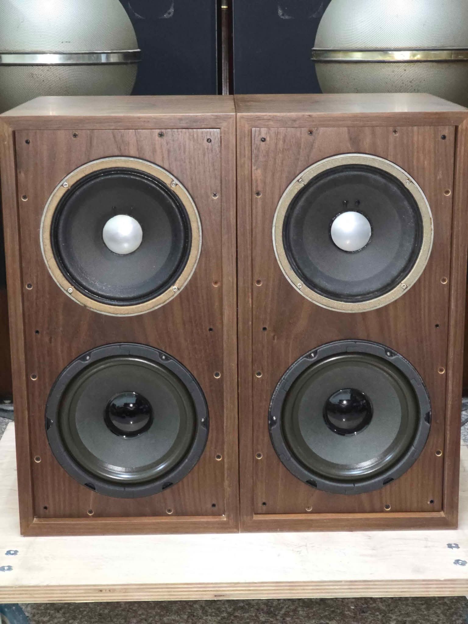 清倉： 一對JBL D216 ALNICO全音域8吋，16ohm，密閉式8吋低音盆(無磁鐵)反射，高效率，比LE-8T還老，書架型喇叭，品項 ...