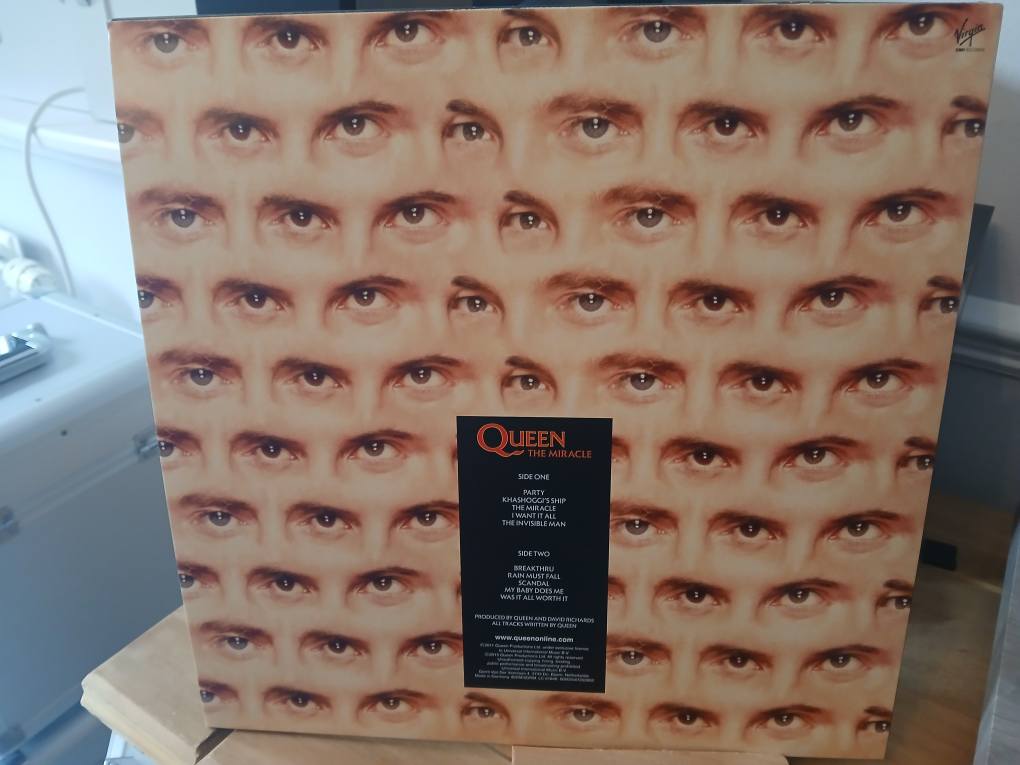 Review of 2011 queen album reissue