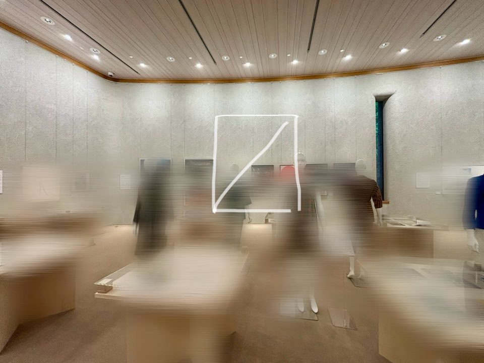 6月2日からの退任展の展示プランにもなってないが雰囲気作り。 2025/04