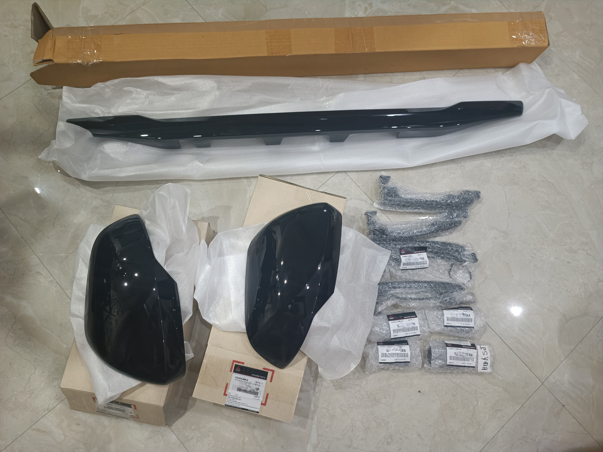 Glossy Black Side Mirror Covers + Door Handle Trims – For Mitsubishi Lancer 2008-2014