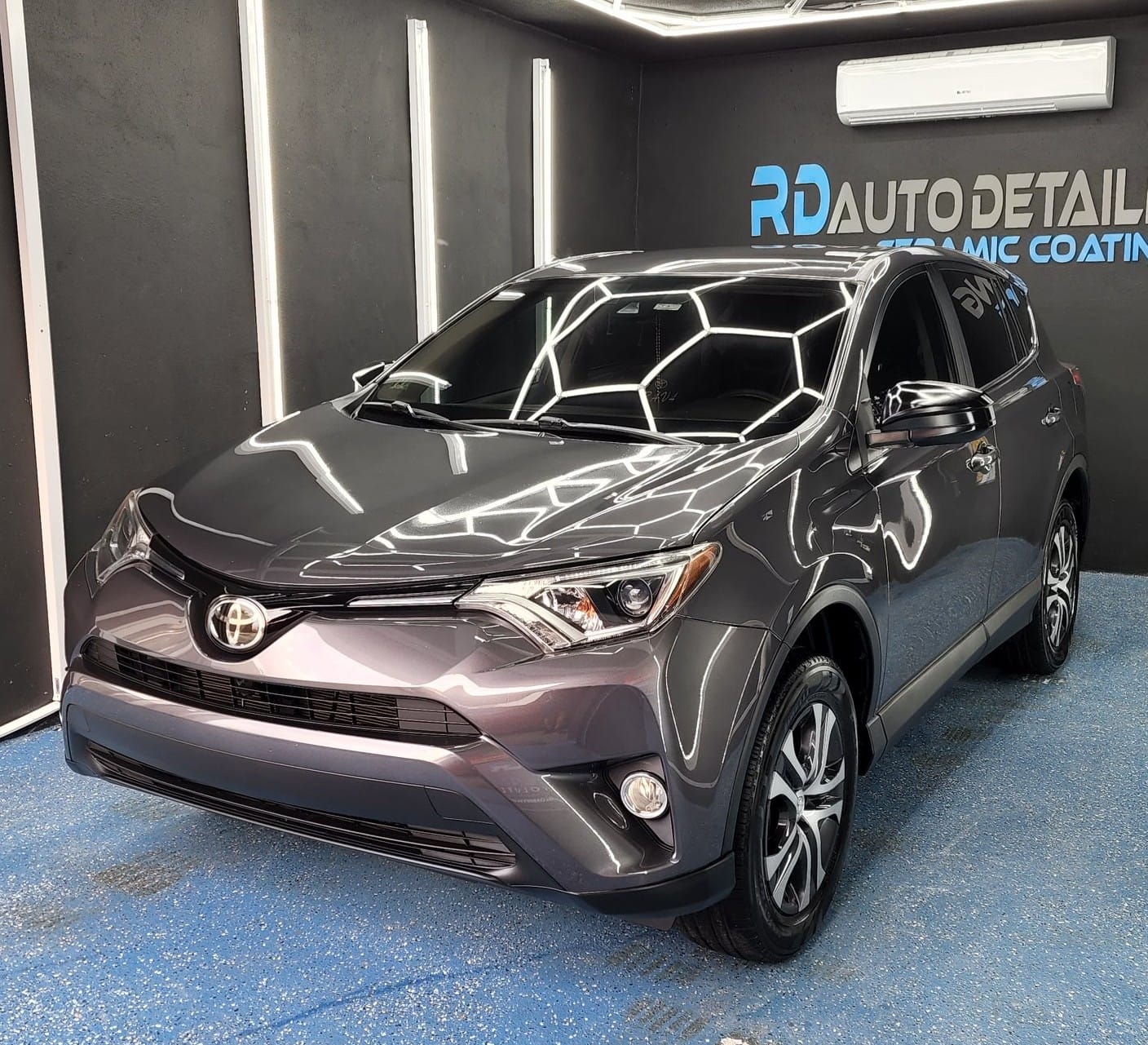 🚘TOYOTA RAV4 🛡 Ya con su Proteccion... - RD Auto Detailing | Facebook