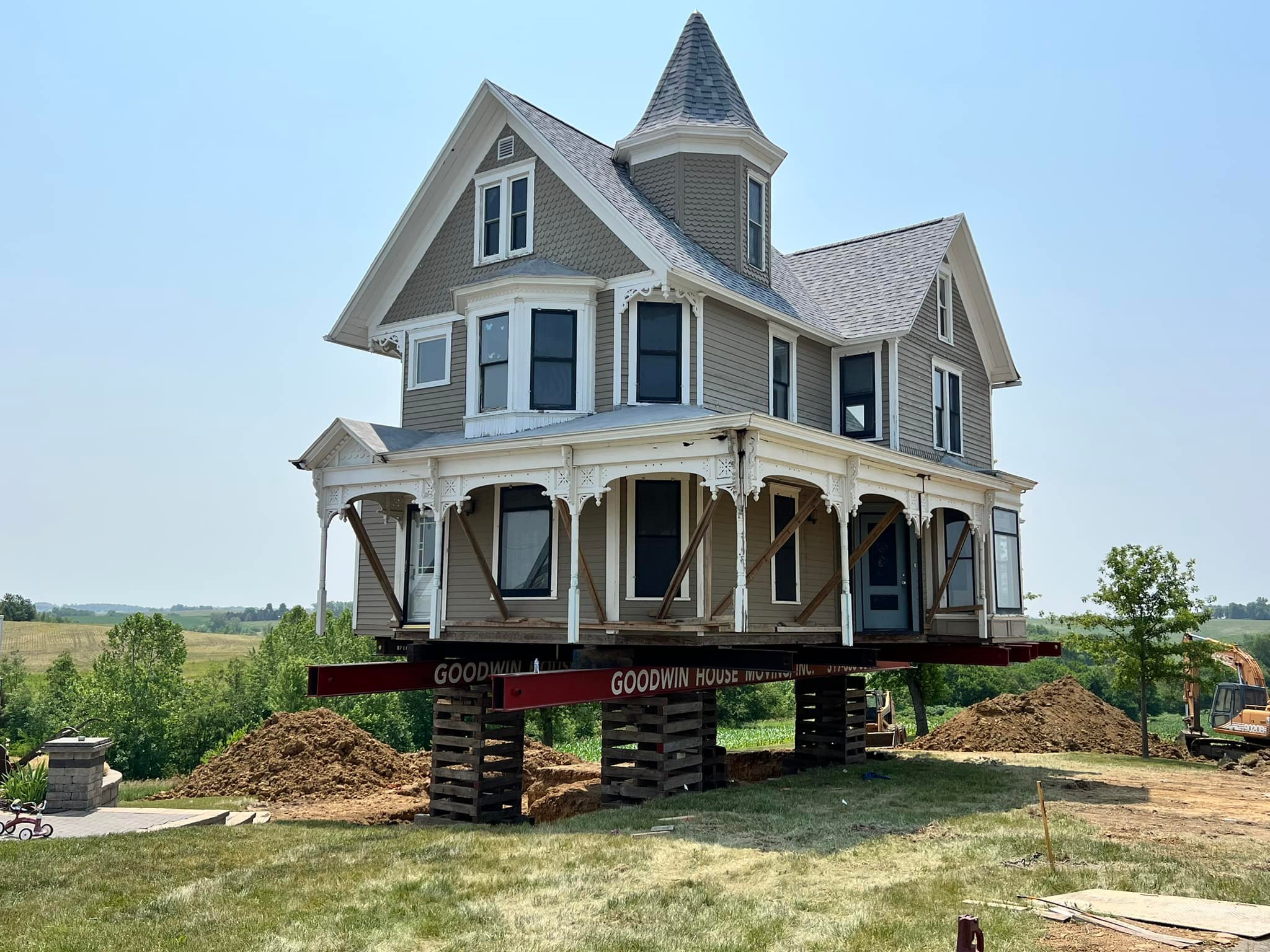 Made it safely to the new... - Goodwin House Moving, INC