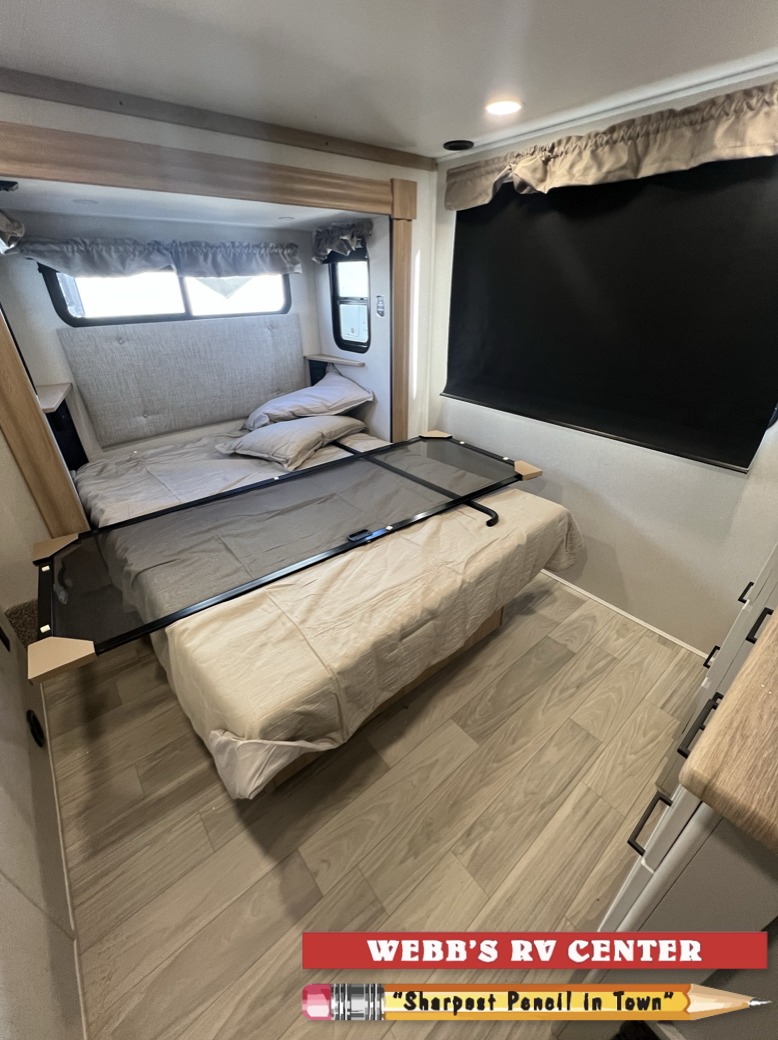 2025 FOREST RIVER SIERRA 40 DUPLEX - RVs & Campers - Bangor, Maine ...