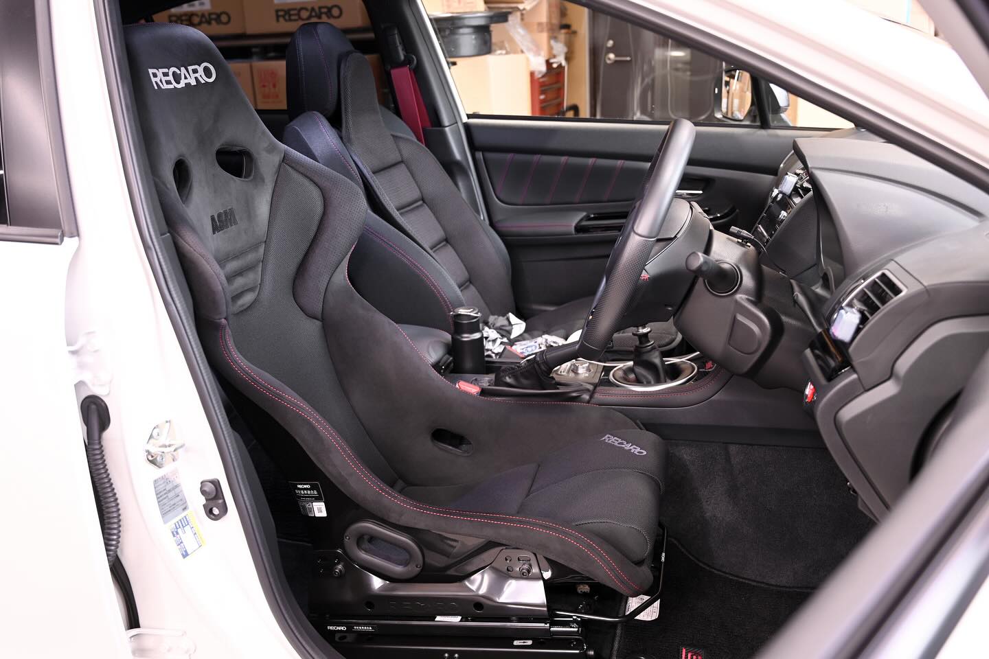 スバル WRXに、歴代RECARO ASM LIMITEDシリーズの中で最も人気が高いRS 
