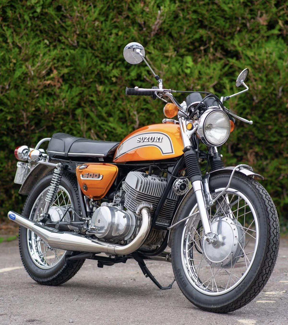Suzuki T500 Titan 2-Stroke Twin Cylinder
