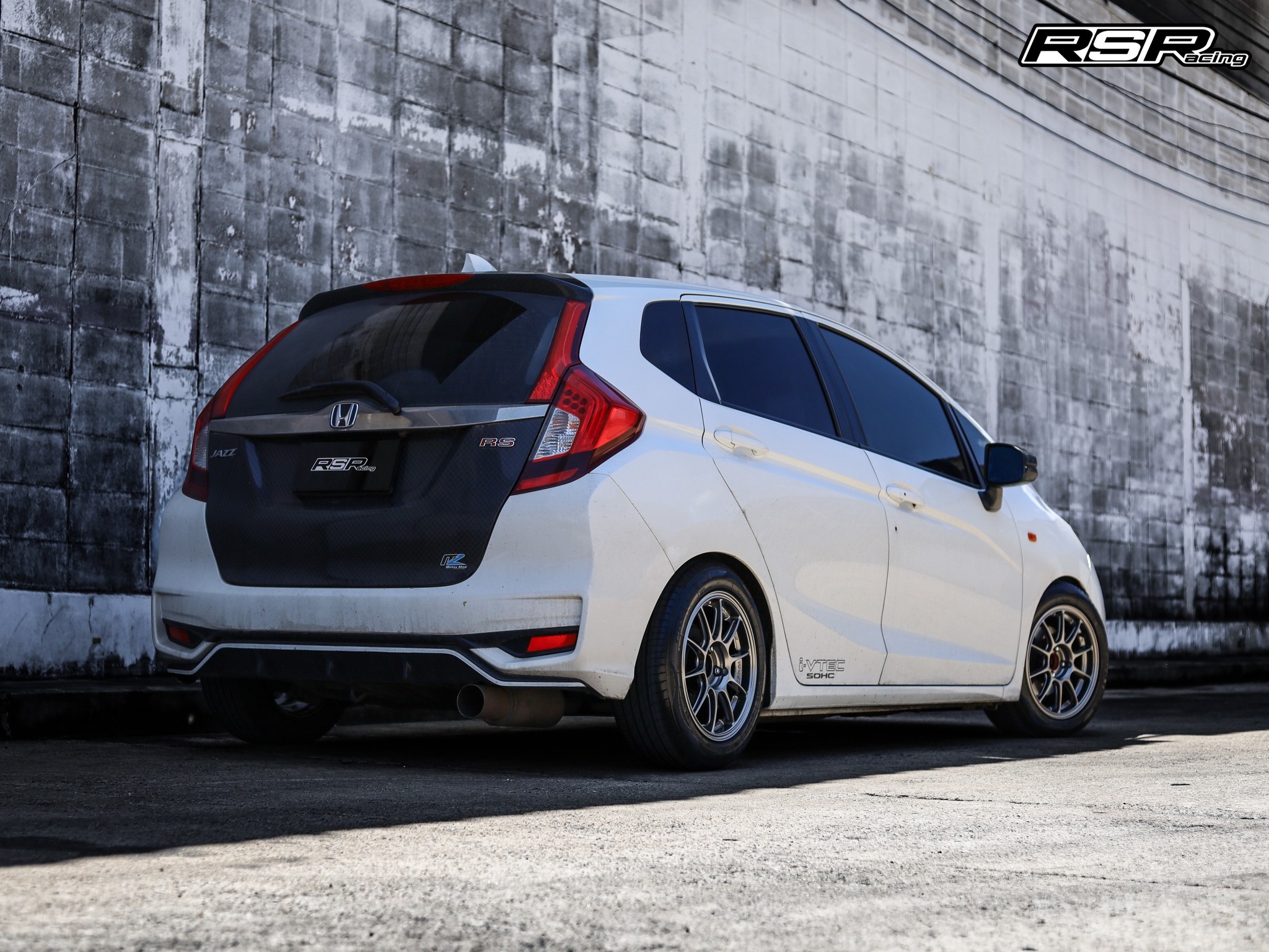 RS Racing Tyre