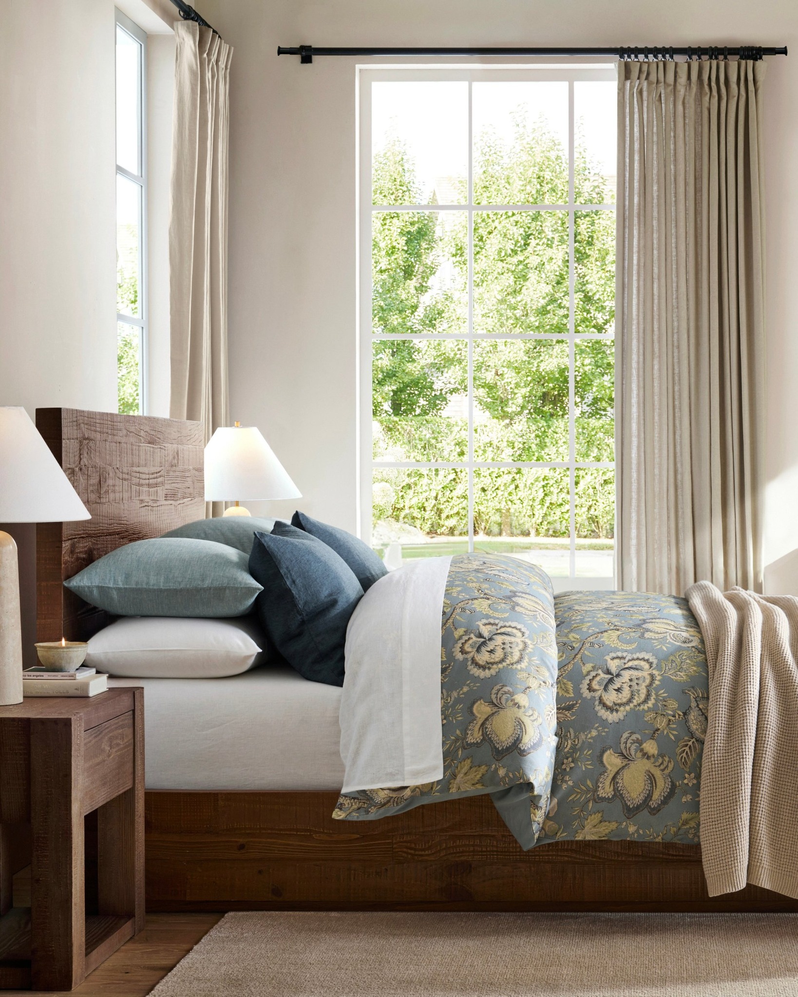 Creating your dream bedroom starts with a timeless bed and bedding  display picture 1
