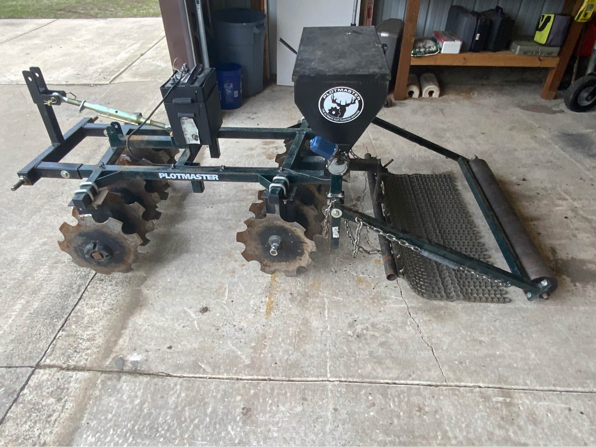 Plotmaster 400 food plot three point seeder - Outdoor Power Equipment ...