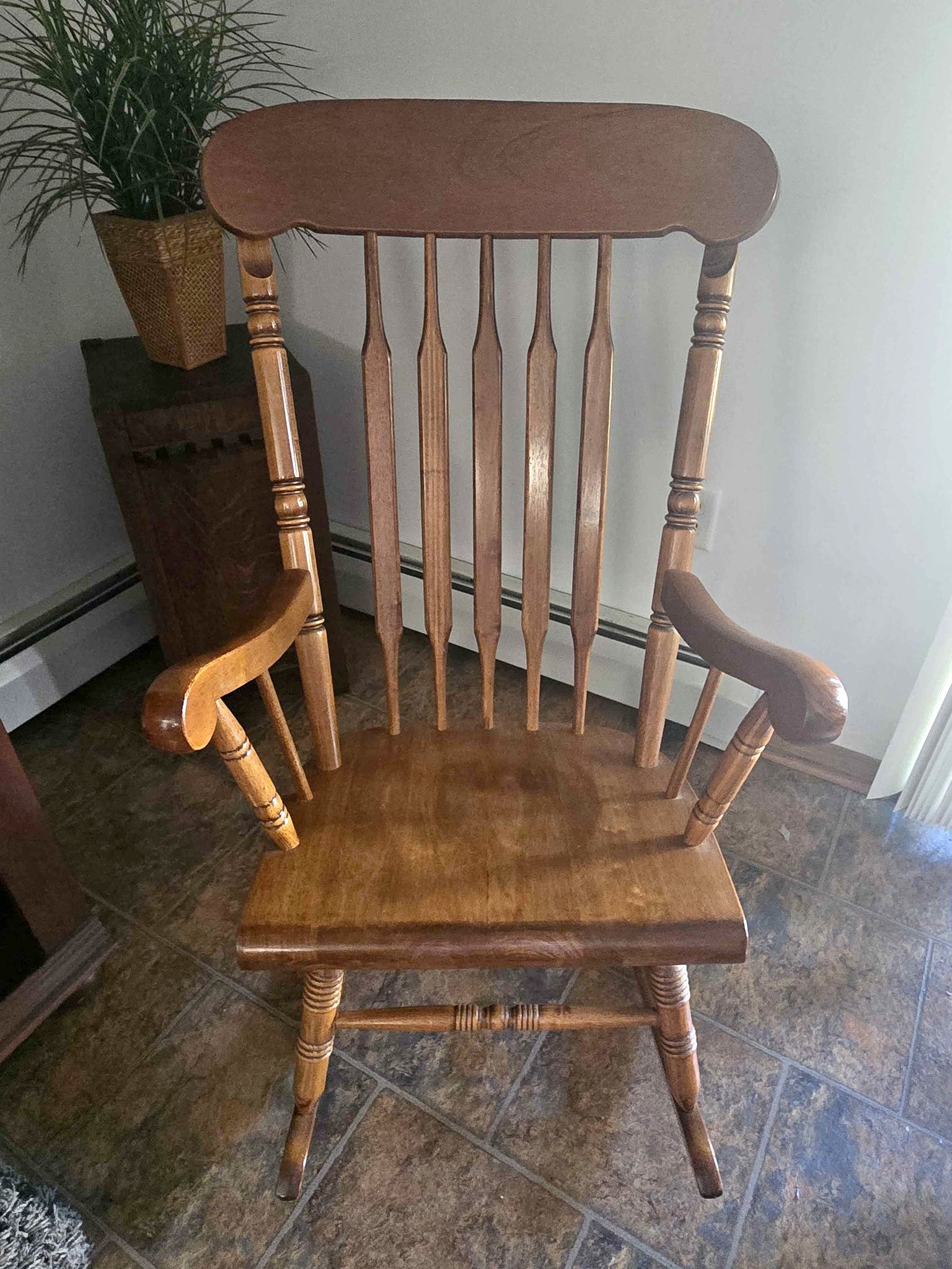 Large wooden rocker - Living Room Chairs - Marshfield, Wisconsin ...